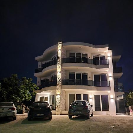 M&H Apartments Ulcinj Eksteriør bilde