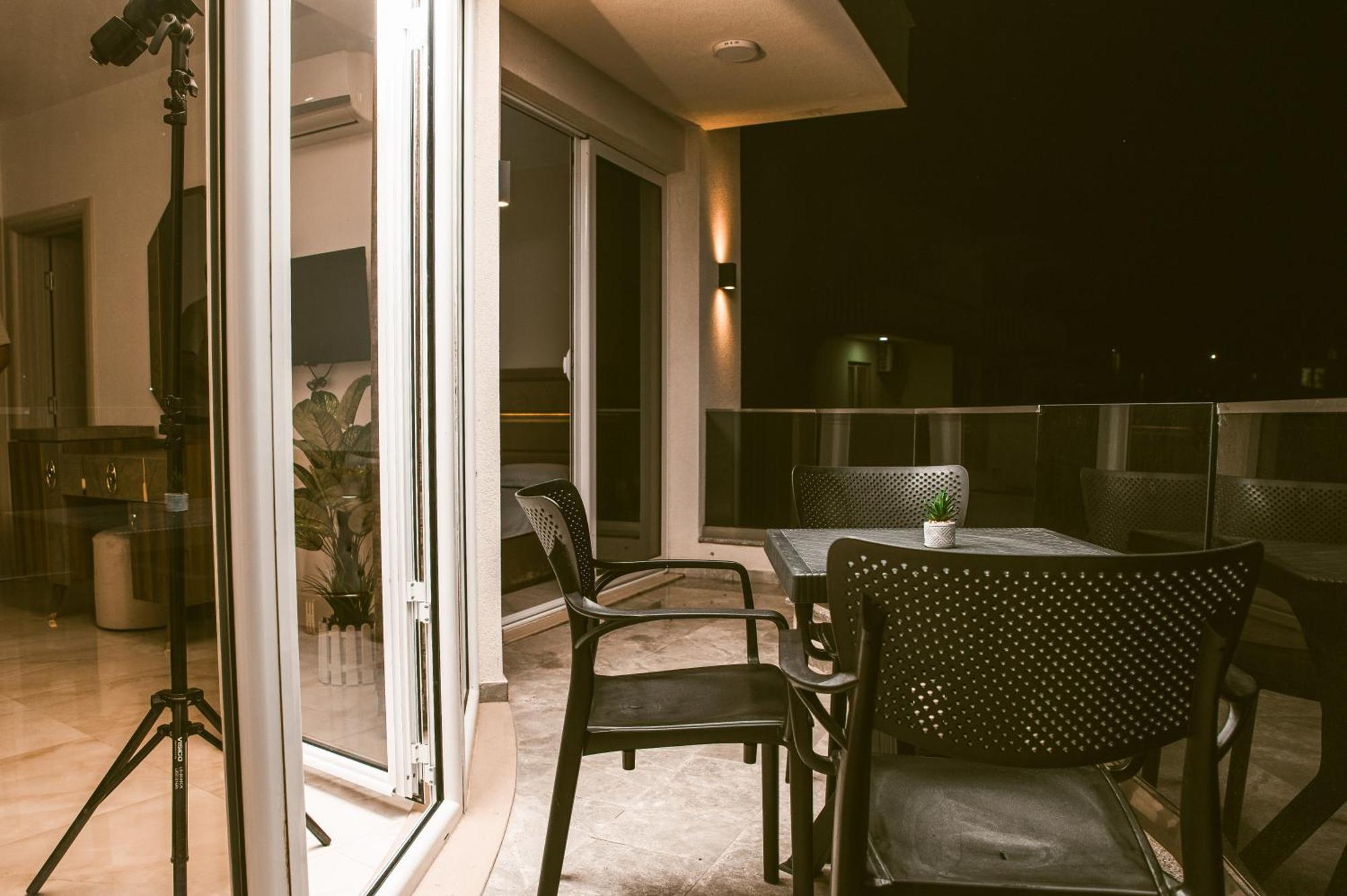 M&H Apartments Ulcinj Eksteriør bilde
